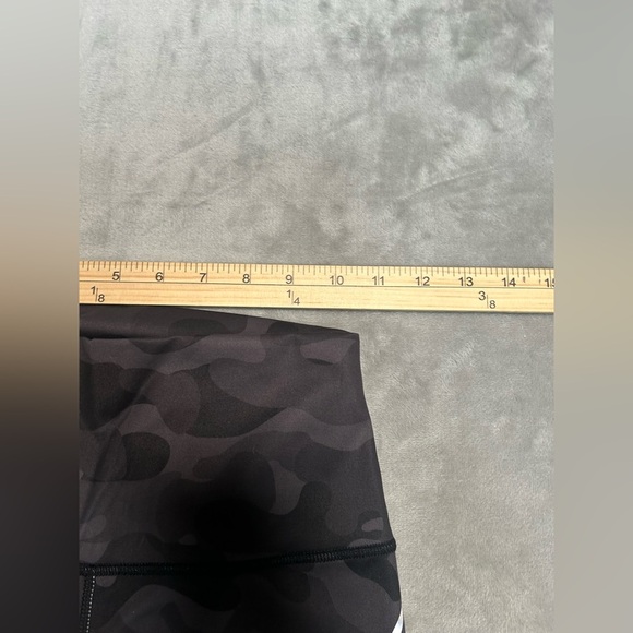 Spiderz Softball Leggings Women’s Small Black Camouflage High Waisted Stretch - Picture 4 of 6